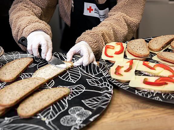 Pressmeddelande – Ny rapport: Kraftigt ökat behov av hjälp i krisens spår